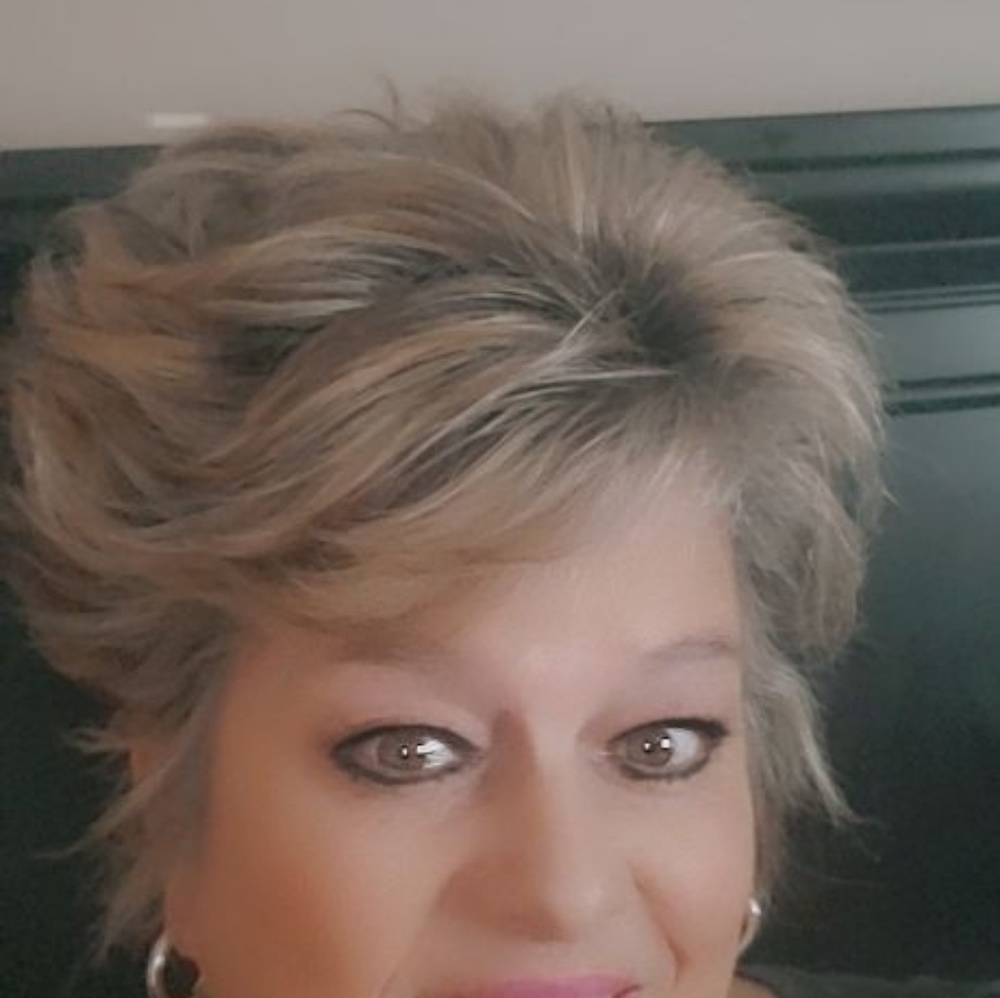 Meet your Posher, Joyce